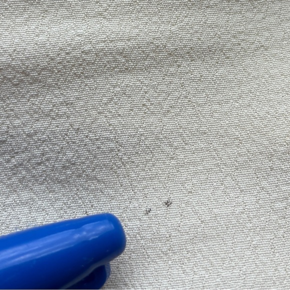 Ivory/Cream halter neck, lace-trimmed V-shaped Summer Mini Dress Woman’s Size 8 - Picture 10 of 10